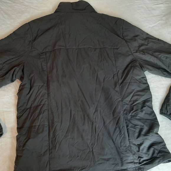 L.L.Bean mens jacket - Picture 8 of 8